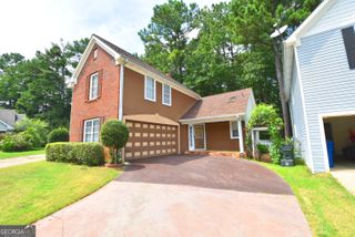 571 N Fairfield Drive, Peachtree City, GA 30269