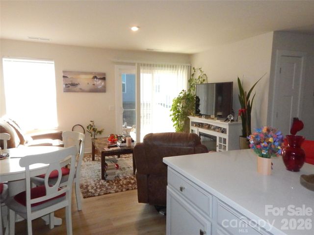 330 Damask Drive, Lancaster, SC 29720