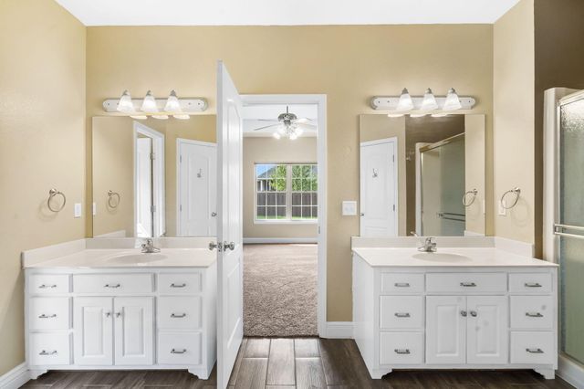 3857 N Sheedy Avenue, Springfield, MO 65803