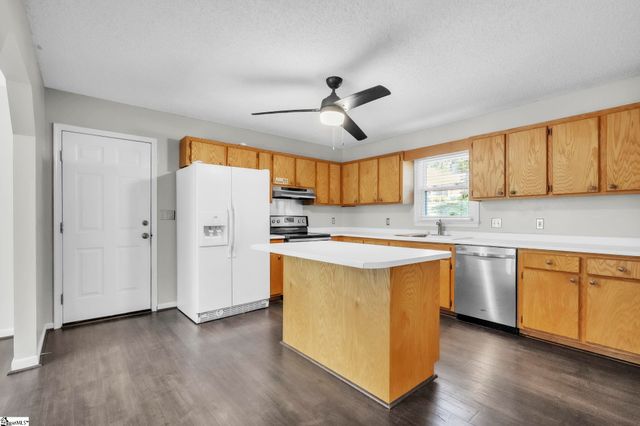110 Apollo Avenue, Greer, SC 29651