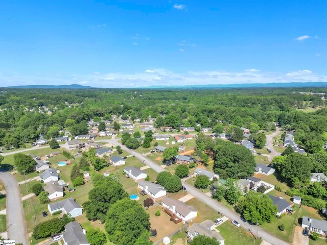 110 Apollo Avenue, Greer, SC 29651