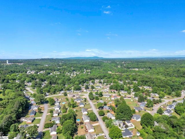 110 Apollo Avenue, Greer, SC 29651