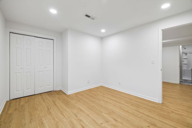 421 Shelby St, Clarksville, TN 37042