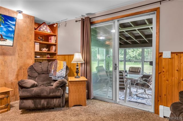 76 Villa Maria Road, West Seneca, NY 14224