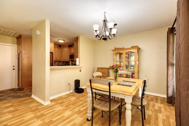 2205 Lady Leslie Lane, Pearland, TX 77581