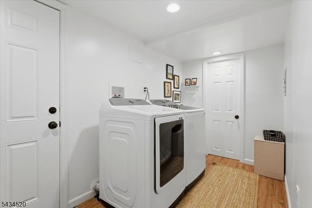 366 Maplewood Ave, Kenilworth Boro, NJ 07033