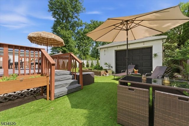 366 Maplewood Ave, Kenilworth Boro, NJ 07033