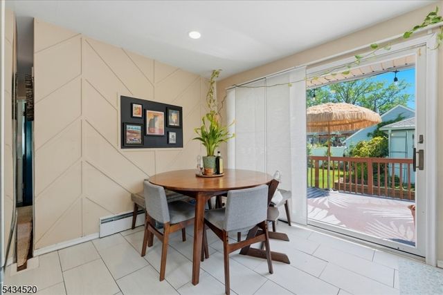 366 Maplewood Ave, Kenilworth Boro, NJ 07033