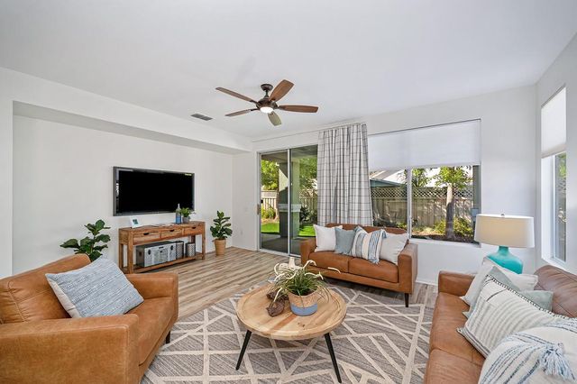 4107 Sylvan Glen Ln, Roseville, CA 95747