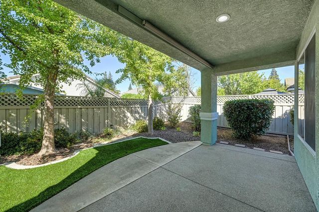 4107 Sylvan Glen Ln, Roseville, CA 95747