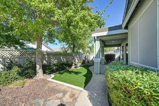 4107 Sylvan Glen Ln, Roseville, CA 95747