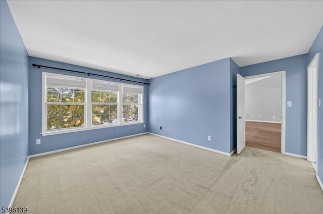 306 Trinity Ct 12, West Windsor Twp., NJ 08540