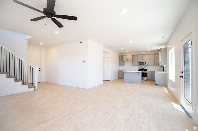 579 W 1775 N, Harrisville, UT 84404