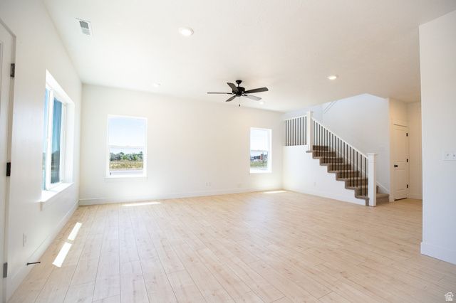 579 W 1775 N, Harrisville, UT 84404
