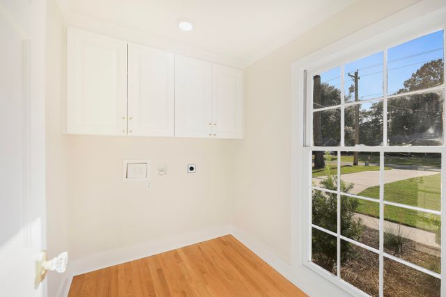 122 Pinewood Drive, Moncks Corner, SC 29461