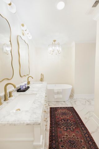 122 Pinewood Drive, Moncks Corner, SC 29461