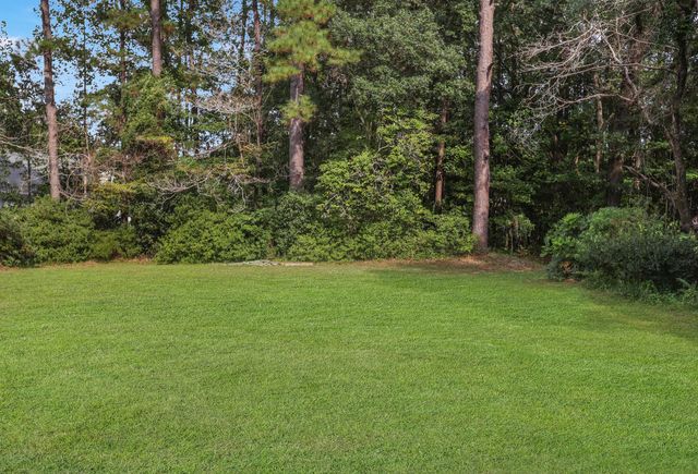 122 Pinewood Drive, Moncks Corner, SC 29461