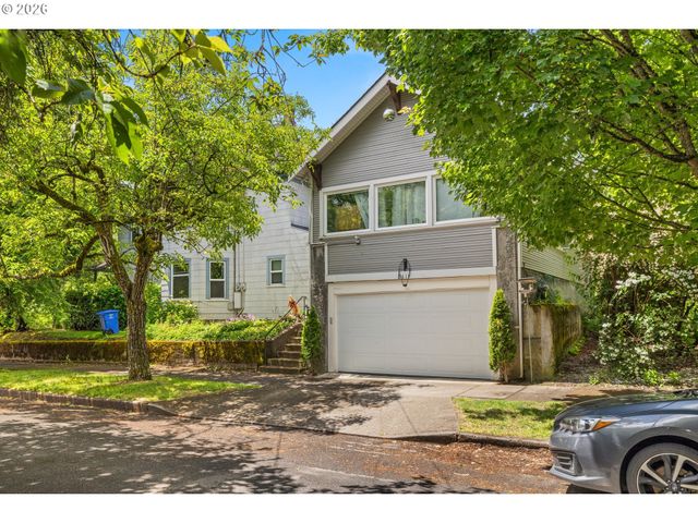 2735 Se CLINTON St, Portland, OR 97202