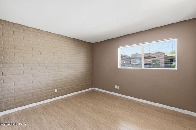 4315 E Presidio Road, Tucson, AZ 85712