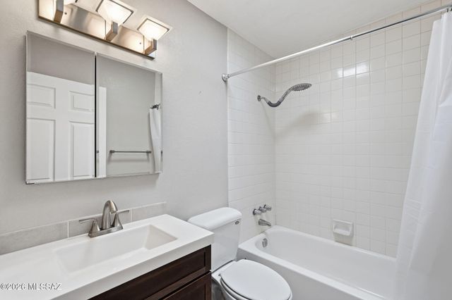 4315 E Presidio Road, Tucson, AZ 85712