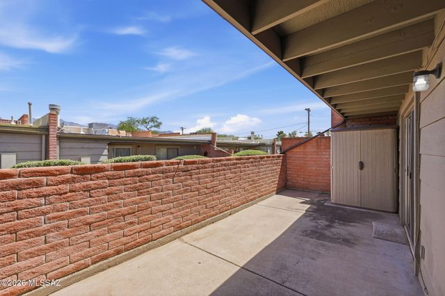 4315 E Presidio Road, Tucson, AZ 85712