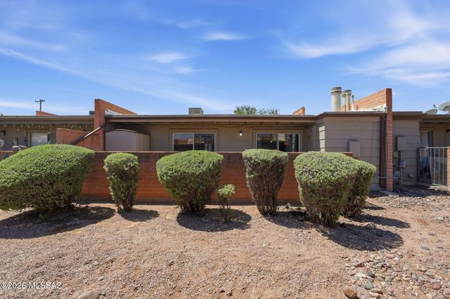4315 E Presidio Road, Tucson, AZ 85712