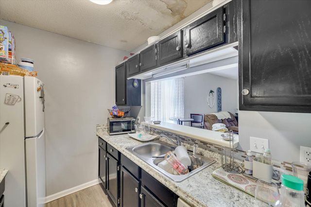 305 W Clifton Avenue, North Augusta, SC 29841