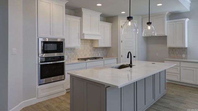 109 Rainwater Creek, Boerne, TX 78006