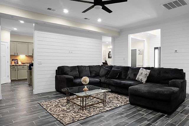 3257 Pinewood Drive, Ladson, SC 29456