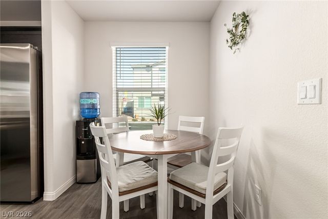 2829 Champagne Gold Avenue, North Las Vegas, NV 89086