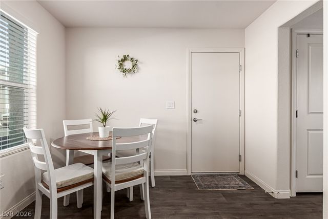 2829 Champagne Gold Avenue, North Las Vegas, NV 89086