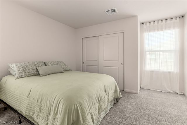 2829 Champagne Gold Avenue, North Las Vegas, NV 89086