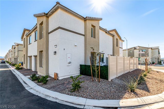 2829 Champagne Gold Avenue, North Las Vegas, NV 89086