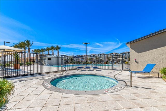 2829 Champagne Gold Avenue, North Las Vegas, NV 89086