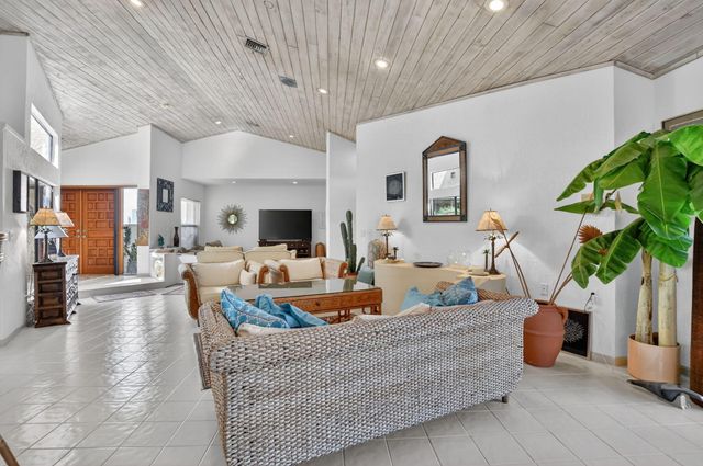 22519 W Esplanada Cir W W, Boca Raton, FL 33433