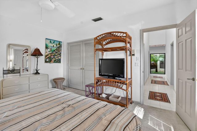 22519 W Esplanada Cir W W, Boca Raton, FL 33433