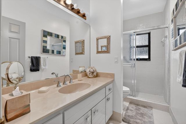 22519 W Esplanada Cir W W, Boca Raton, FL 33433