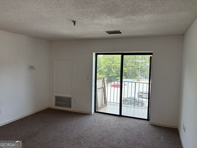 300 Johnson Ferry Road NE B311, Atlanta, GA 30328