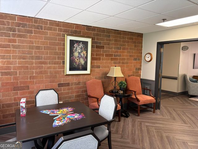 300 Johnson Ferry Road NE B311, Atlanta, GA 30328