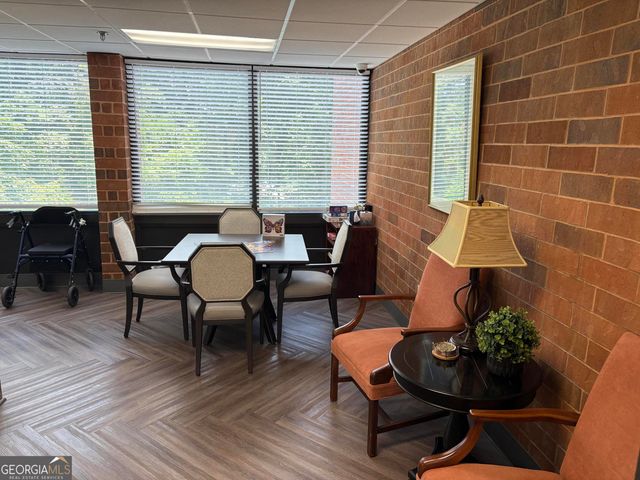 300 Johnson Ferry Road NE B311, Atlanta, GA 30328