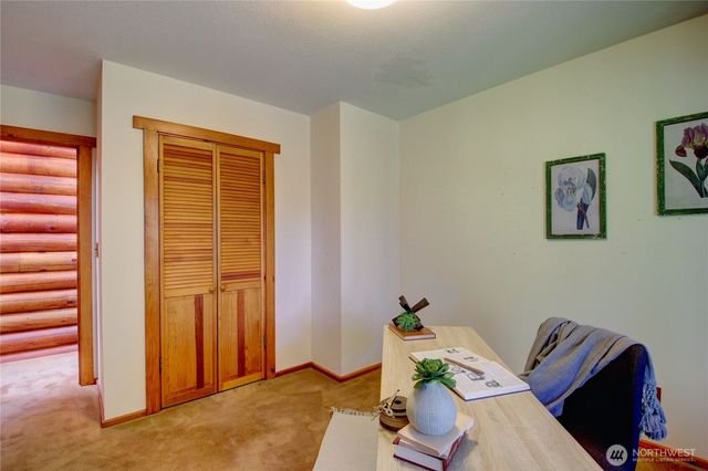 17368 Maple Lane, La Conner, WA 98257