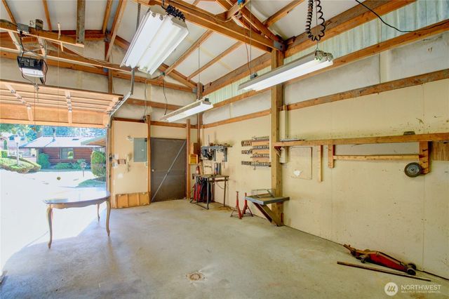 17368 Maple Lane, La Conner, WA 98257