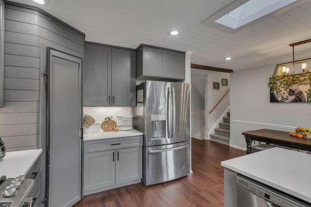 6477 Buckeye Path Drive S, Grove City, OH 43123