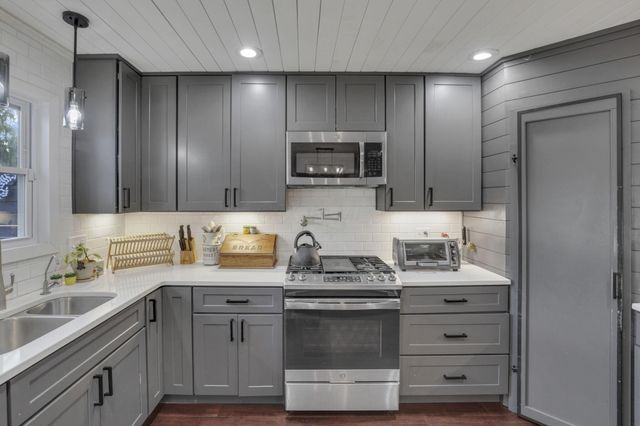 6477 Buckeye Path Drive S, Grove City, OH 43123