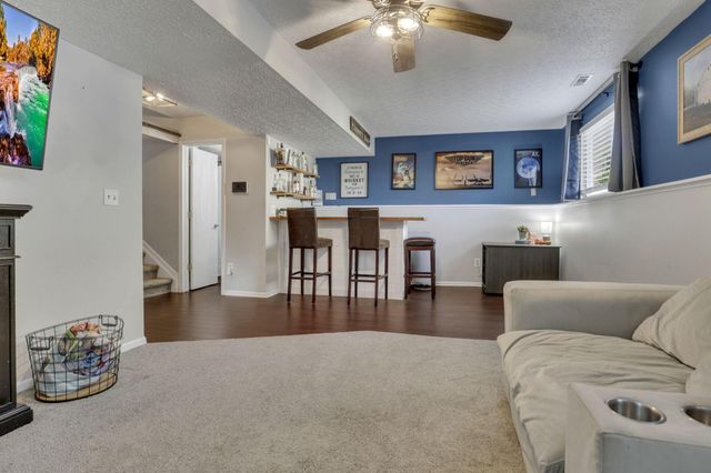 6477 Buckeye Path Drive S, Grove City, OH 43123