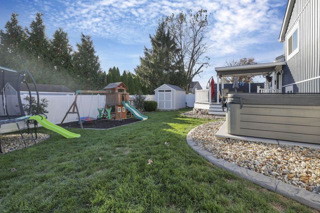 6477 Buckeye Path Drive S, Grove City, OH 43123