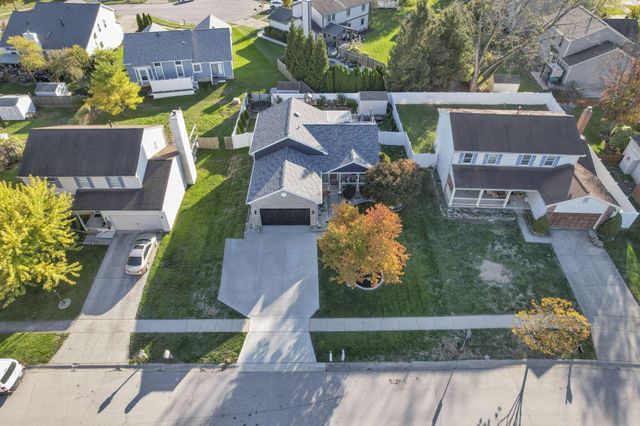 6477 Buckeye Path Drive S, Grove City, OH 43123