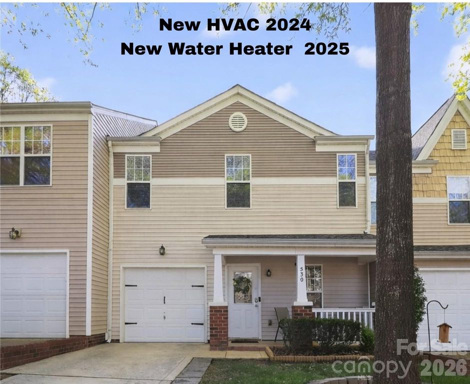 530 Doughton Lane, Charlotte, NC 28217