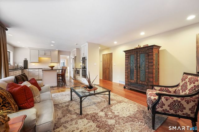 53 Rock Hill Road, Woodbridge, CT 06525