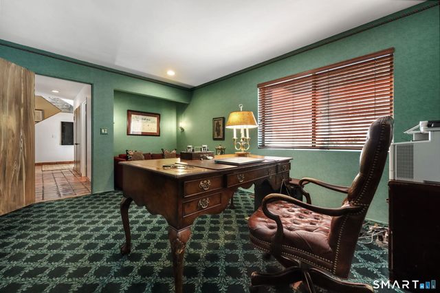 53 Rock Hill Road, Woodbridge, CT 06525